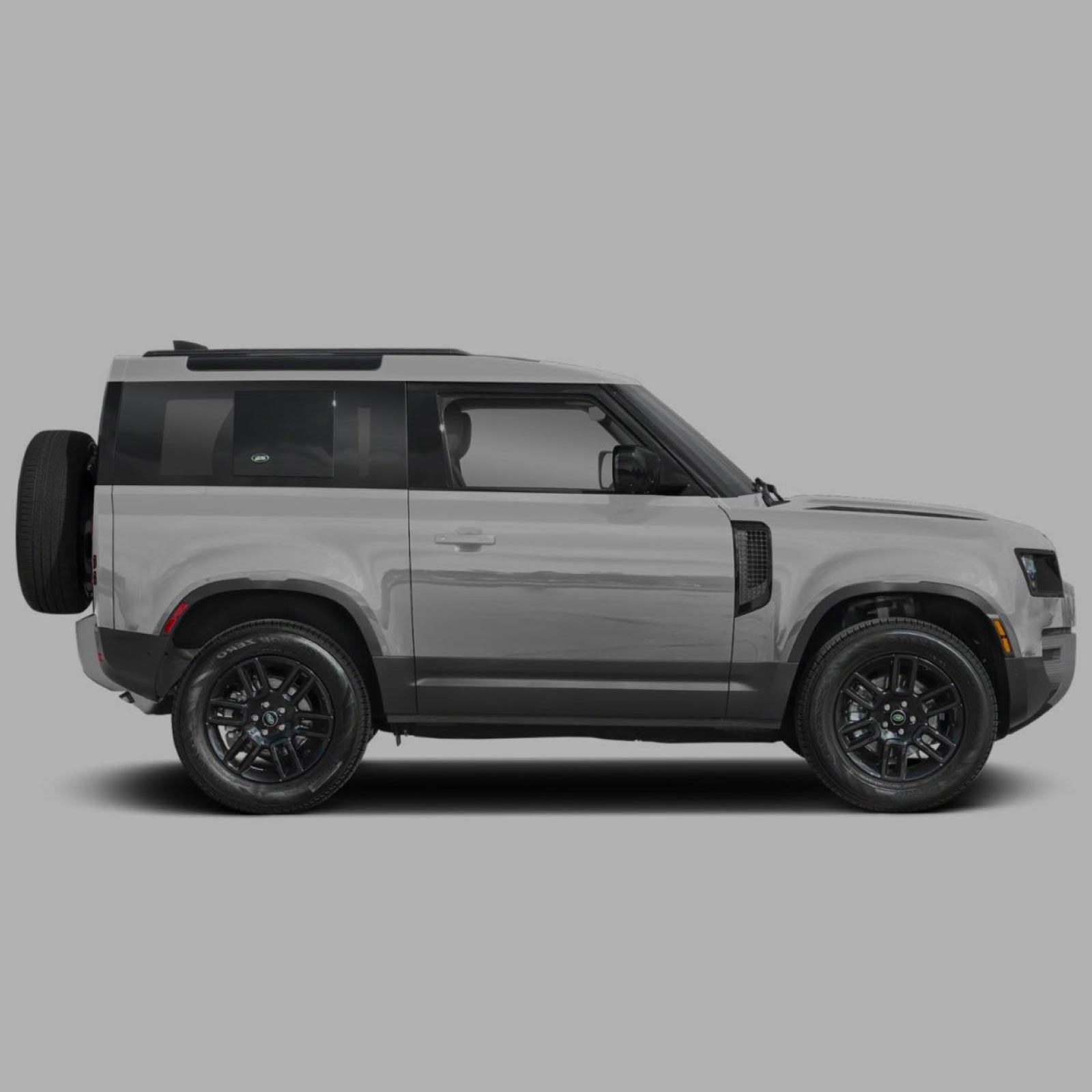 NEW DEFENDER 90 TAILGATE GEAR