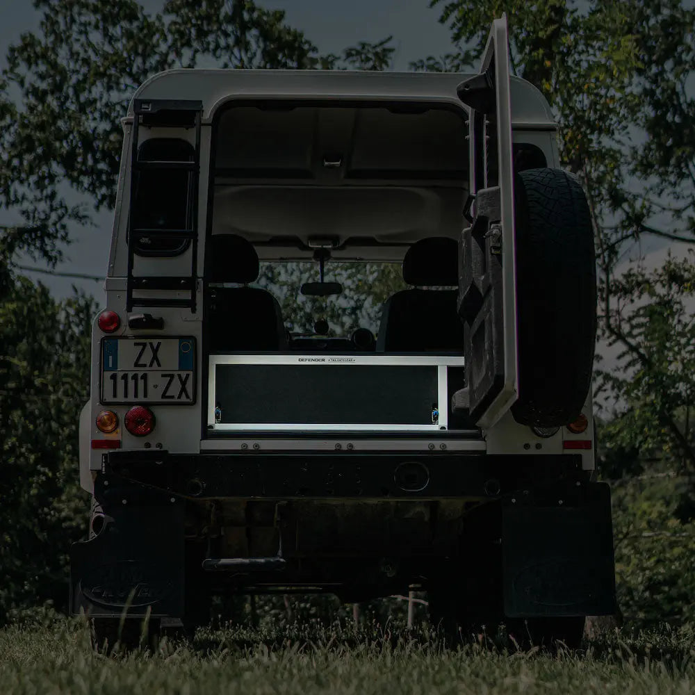 Classic Defender Drawer  TAILGATE GEAR
