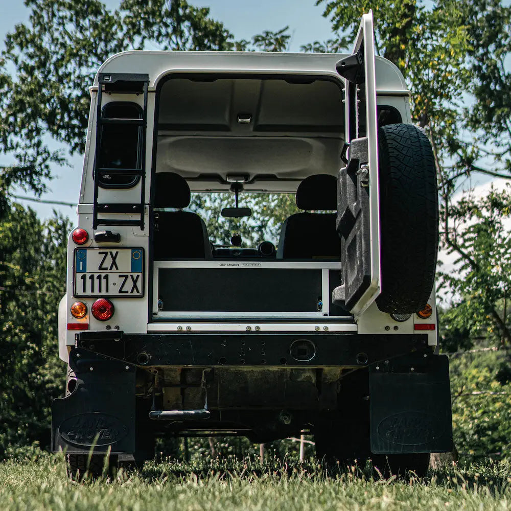 Classic Defender Drawer  TAILGATE GEAR
