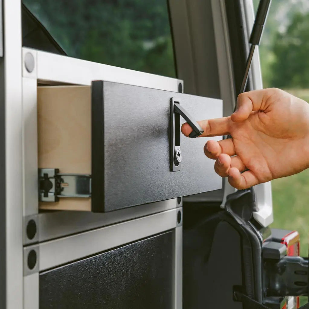 Single low drawer module  TAILGATE GEAR