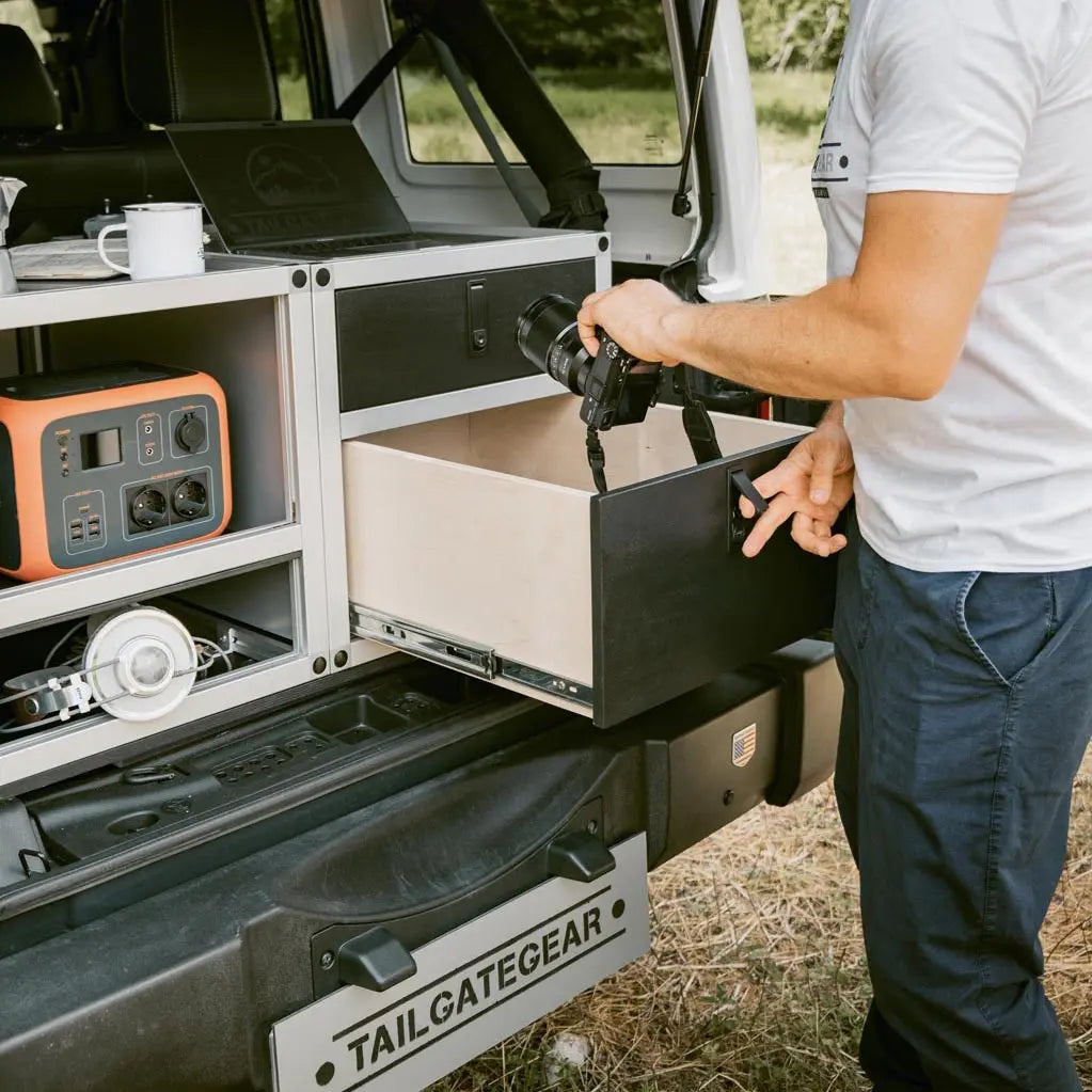 Stacked double drawer module  TAILGATE GEAR