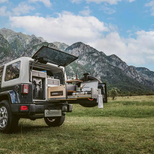 Overlanding-Küchenkombination PLUS TAILGATE GEAR